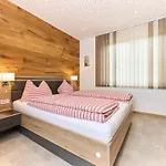 Seestueberl Doppelzimmer Mit Balkon Haigermoos