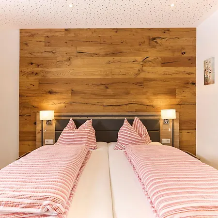 Guest house Seestueberl Doppelzimmer Mit Balkon