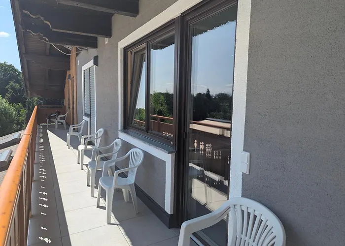 بيت ضيافة Seestueberl Doppelzimmer Mit Balkon Haigermoos