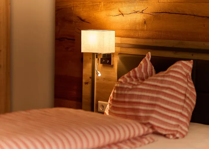 Seestueberl Doppelzimmer Mit Balkon بيت ضيافة Haigermoos