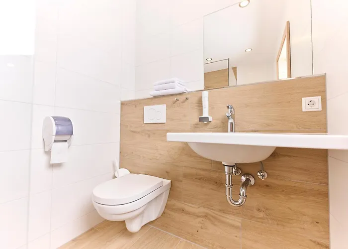 Seestueberl Doppelzimmer Mit Balkon Haigermoos