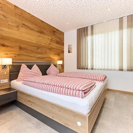 Seestueberl Doppelzimmer Mit Balkon Haigermoos